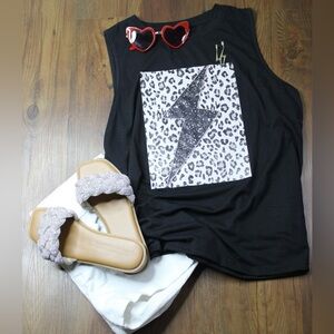 Lightening bolt graphic tank